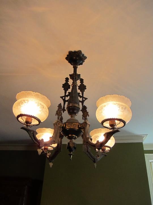 Light fixture